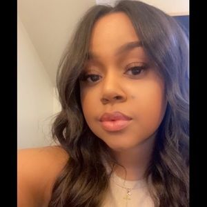 Meet your Posher, Natalia